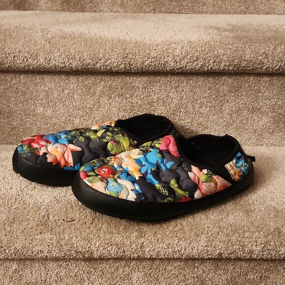 The North Face Women's Thermoball Traction Mule Slippers w/ Flowers Size 11 - Picture 1 of 11